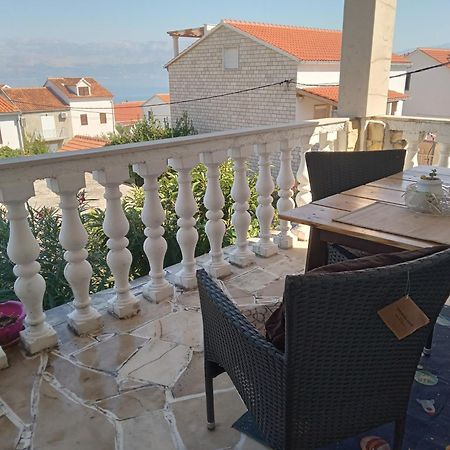 Apartment Ma'Re Supetar Zewnętrze zdjęcie