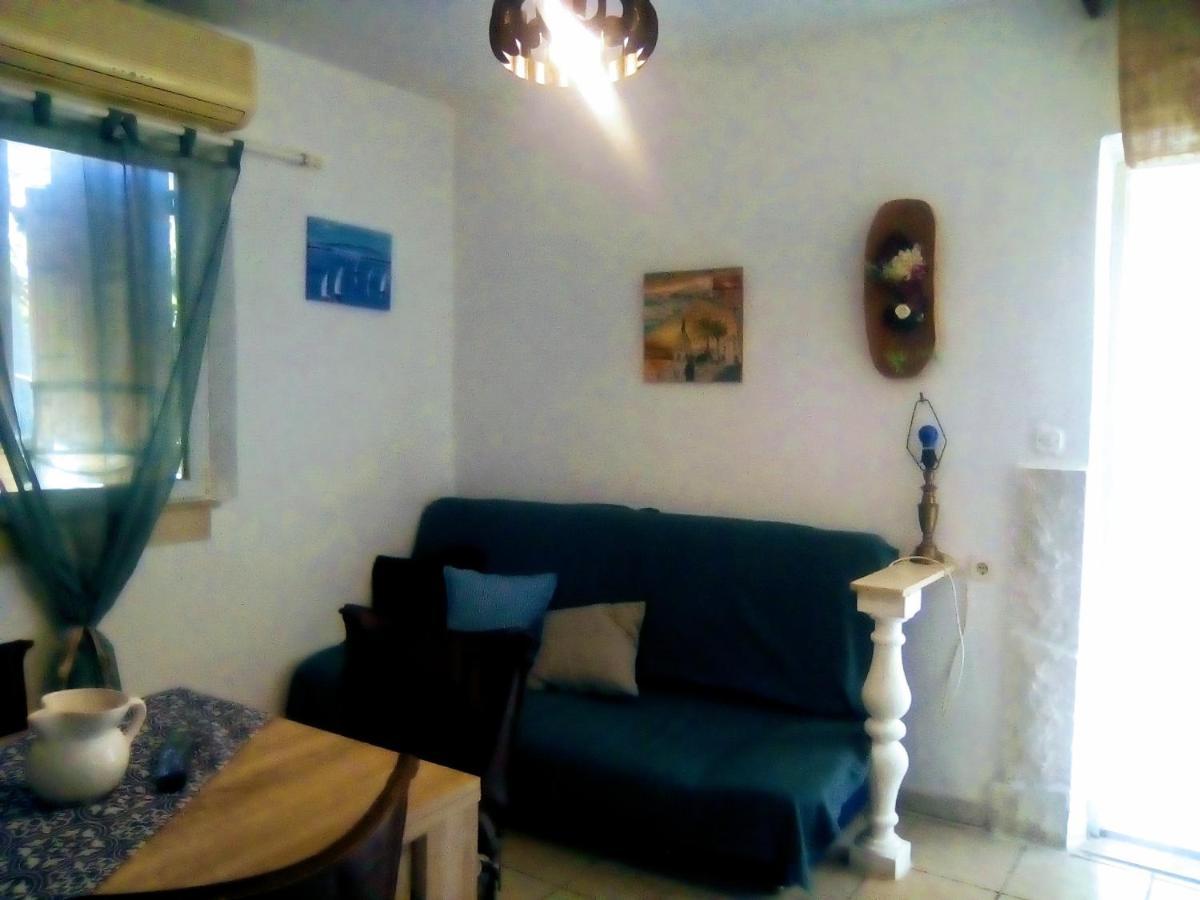 Apartment Ma'Re Supetar Zewnętrze zdjęcie